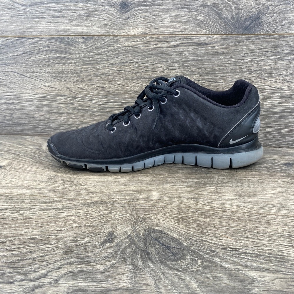 Nike Free TR Fit 2 Training Shoes Womens 8 Black Silver 469767-003 Low Top Gym - Picture 8 of 9